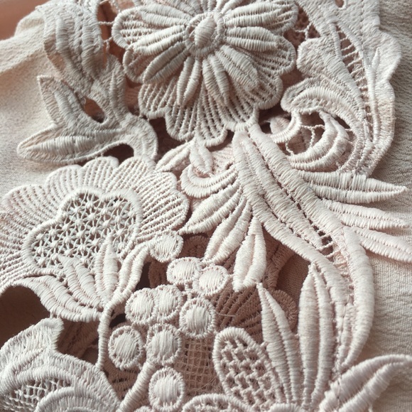 Annabelle pink tunic in size S - Picture 2 of 2